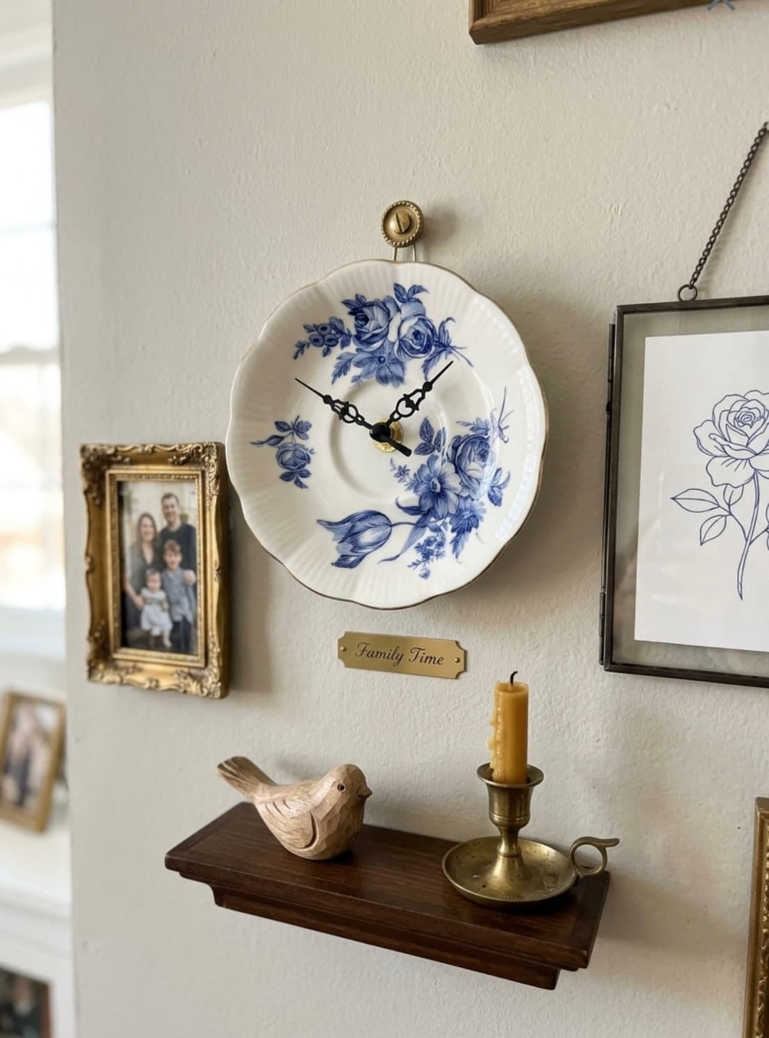 Vintage porcelain clock